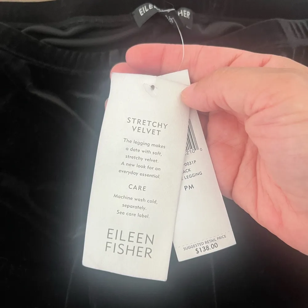 NWT Eileen Fisher Size Petite Medium Black Stretch Velvet Knit Ankle Leggings PM - Image 5