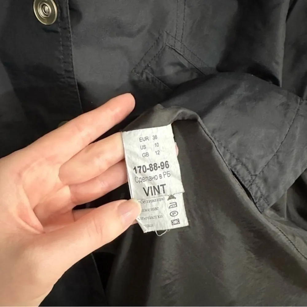 Women’s black trench coat Size xsmall - Image 8