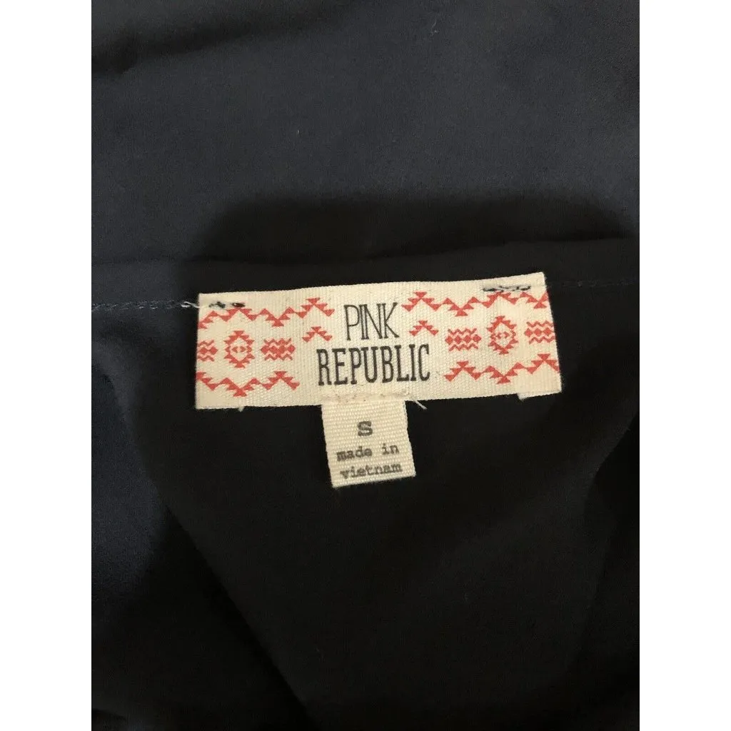 Pink Republic ~ Sleeveless V-Neck Back ~ Size Small ~ Black - Image 6