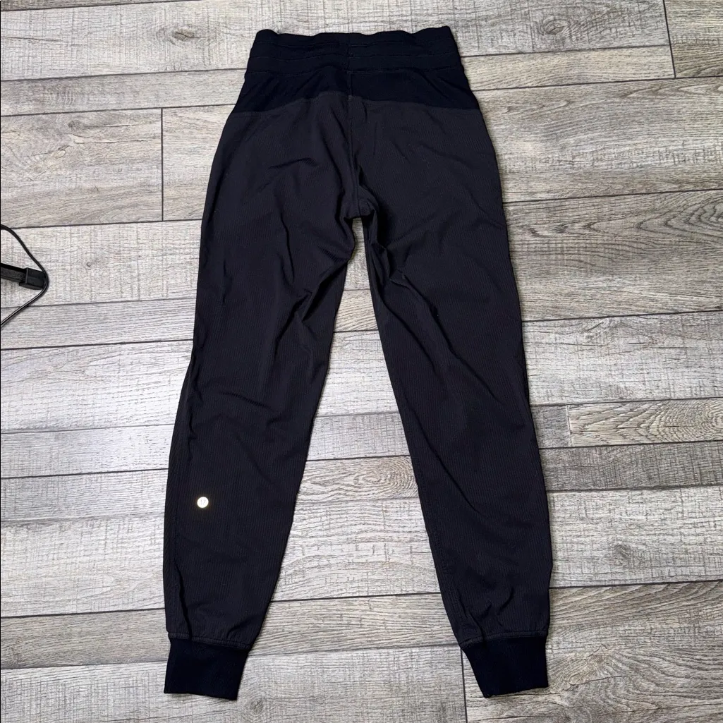 Lululemon Athletica Dance Studio Full-Length Black Joggers. - Image 2