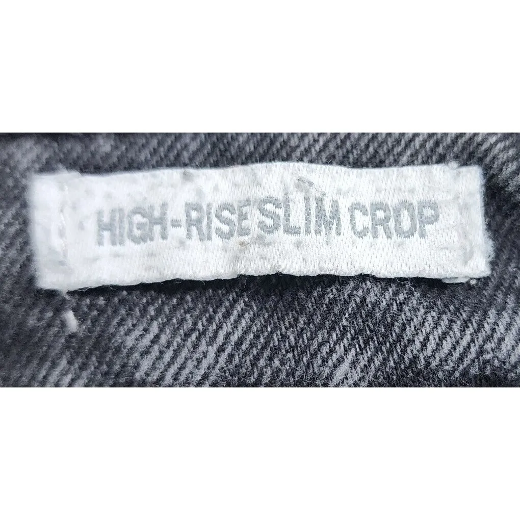 True Craft Distressed Hem Jeans Ripped Knee Black Wash Denim Size 26 - Image 4