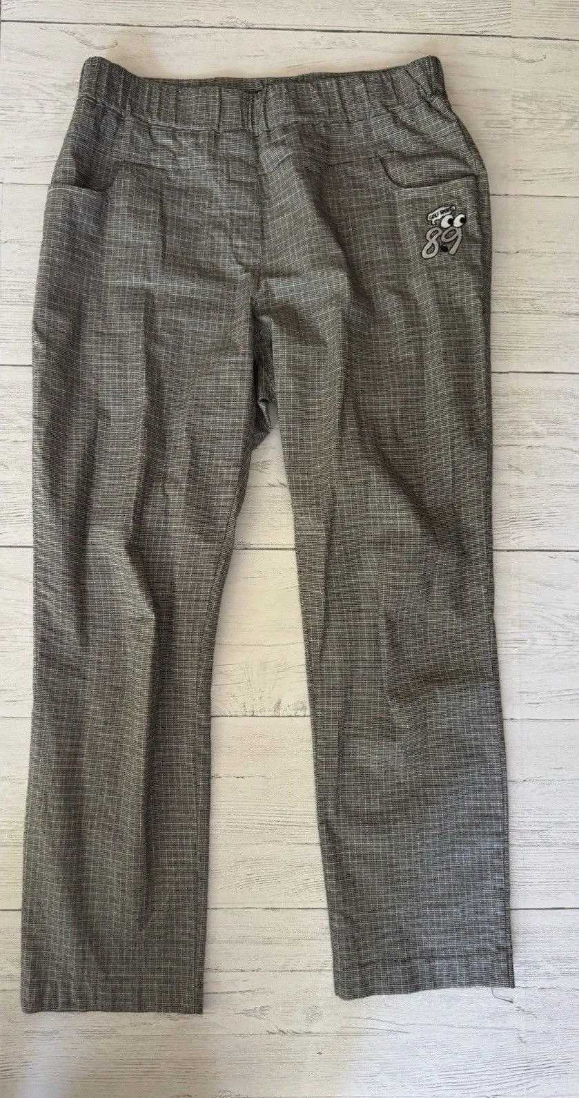 James Golf Wear Grand Slam Plaid Women’s Golf Pants Embroidered Snoopy Size 8 Black - Image 1