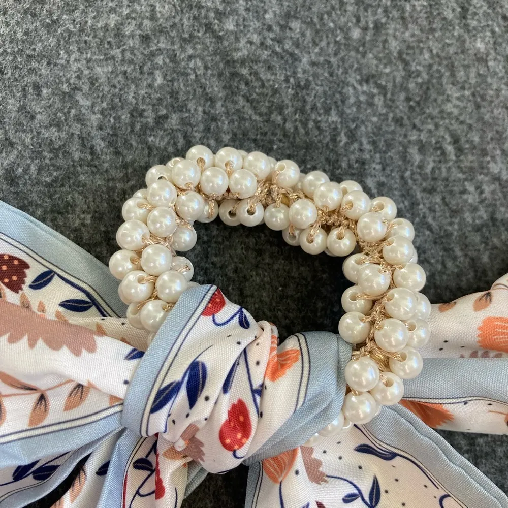 New Bowknot artificial Silk Hair Scrunchies Women artificial Pearls Elastic band White - Image 2