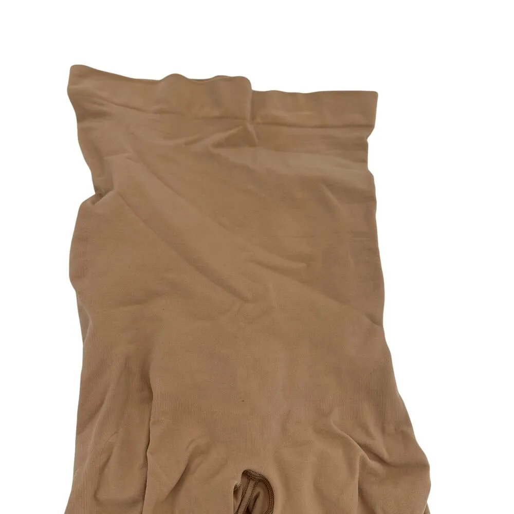 Skims Seamless Sculpt Sculpting Mid Thigh Short Size Small NWOT - Image 3