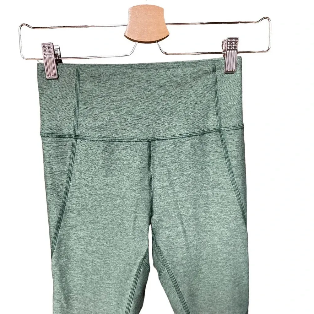 Outdoor Voices 3/4‎ Warmup Leggings Hunter Green Size XS - Image 4