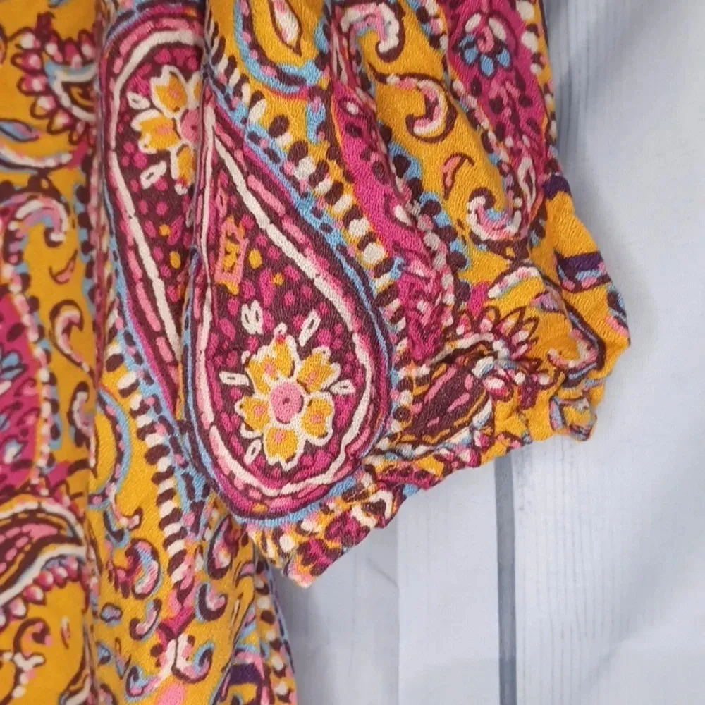 Hollister mini cold shoulder paisley dress - Image 7