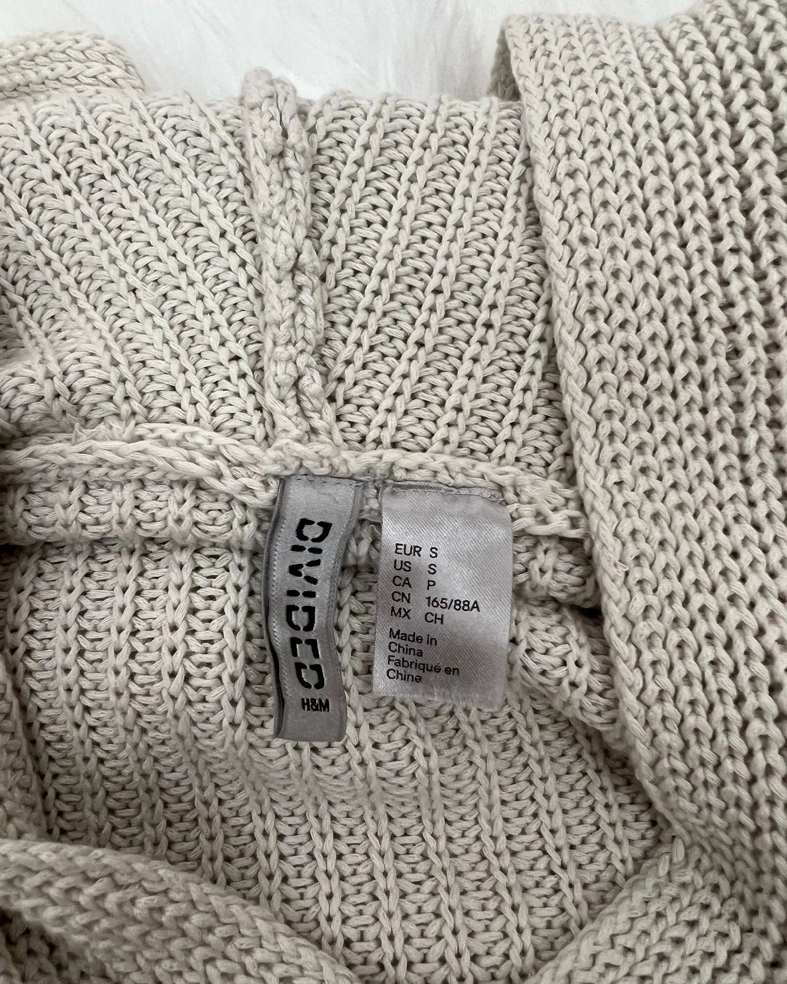 H&M Knitted  Hoodie - Image 3