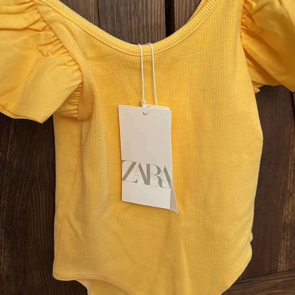 NWT Zara Yellow Ribbed Ruffle Bodysuit - Image 4