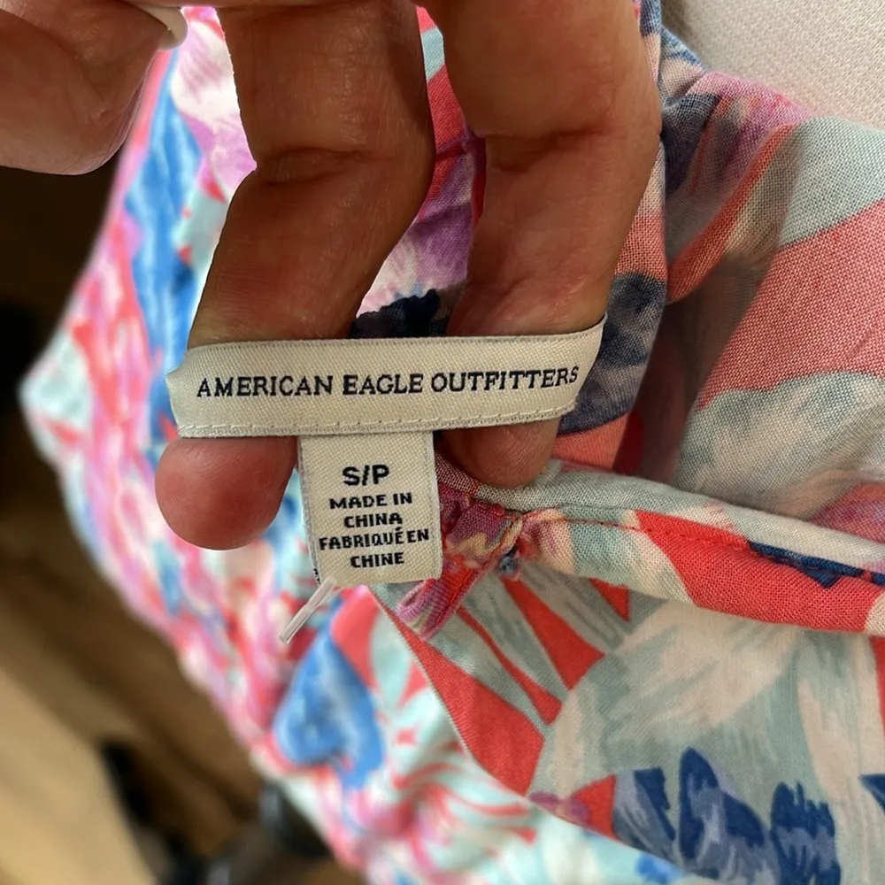 American Eagle Tropical Romper - Image 9