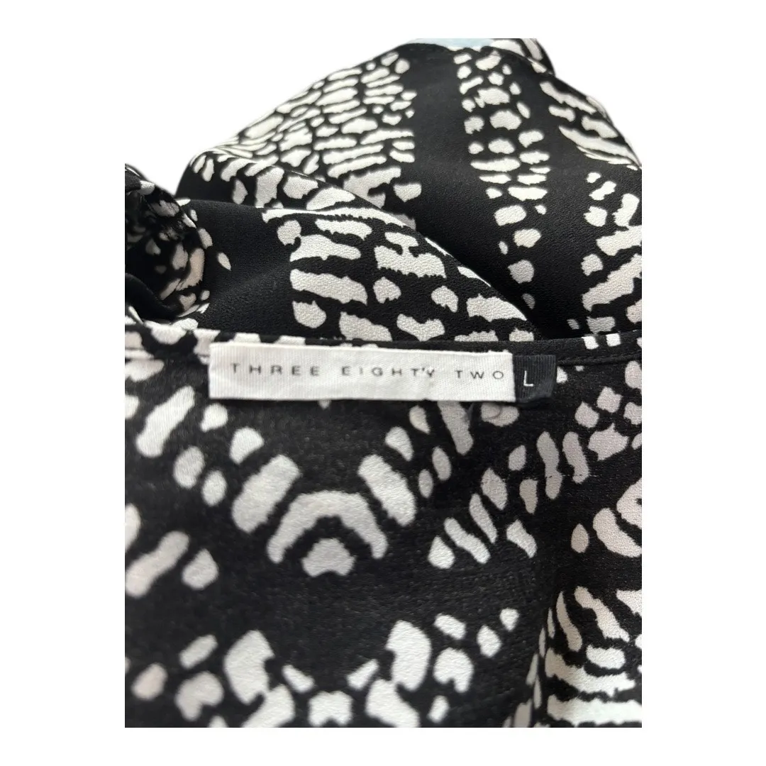 Three Eighty Two  Black Patterned Tank Shell Size L - Image 3