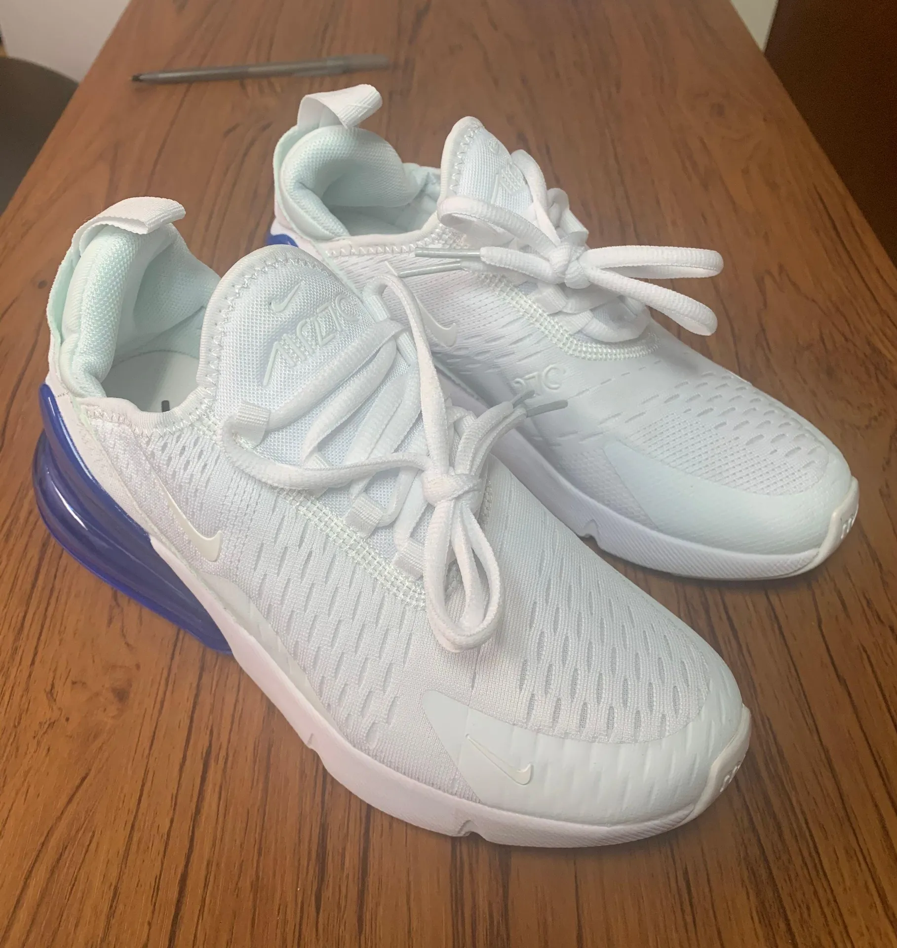Nike Air Max 270 Shoes - Image 2