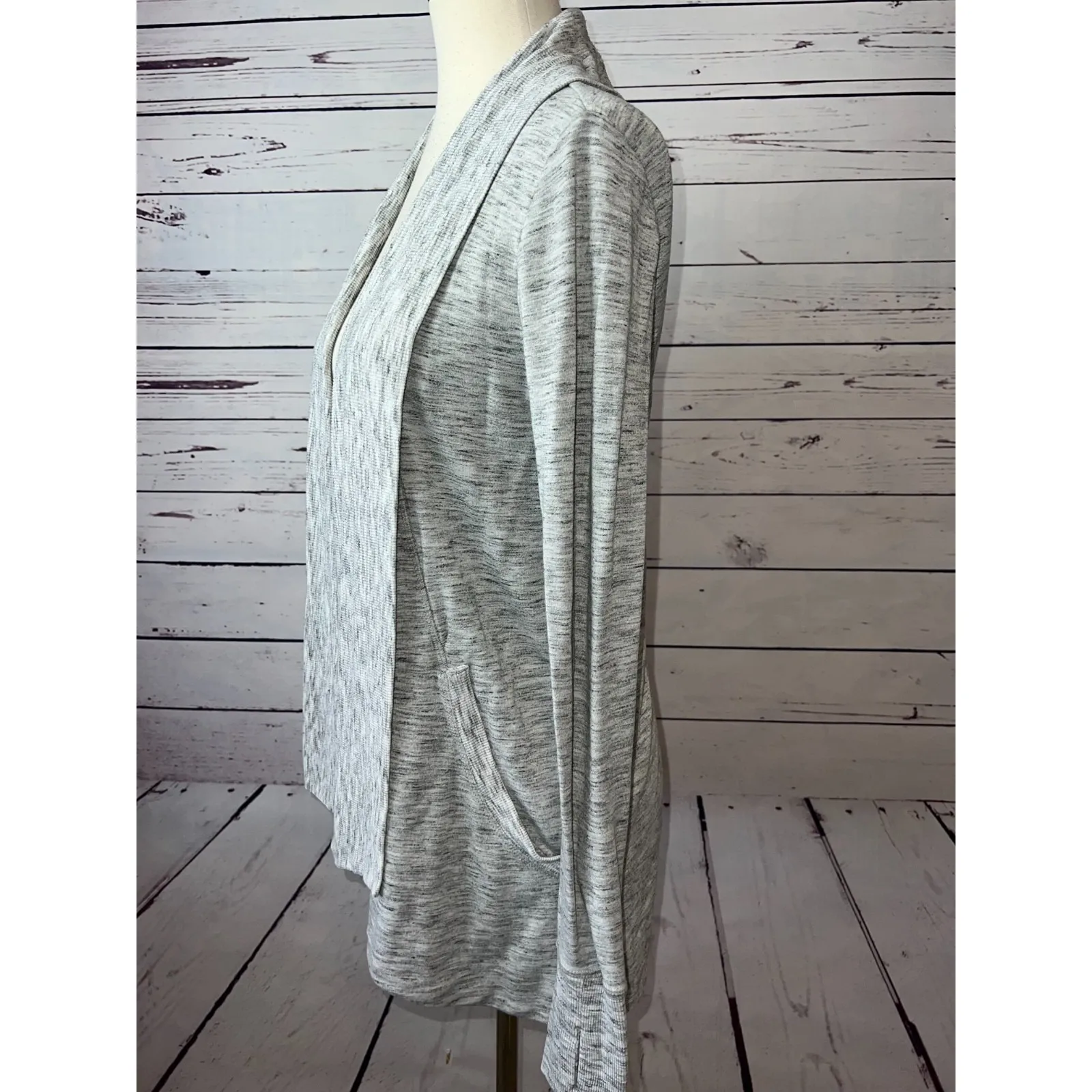 Athleta Pranayama Wrap Cover Up Cardigan Sweater XS Extra Small 777944 Yoga Gray - Image 2
