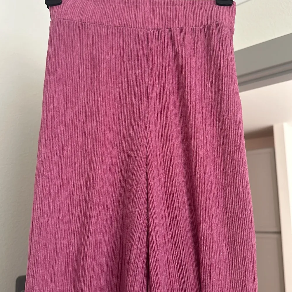 Zara high rise pants size small - Image 3