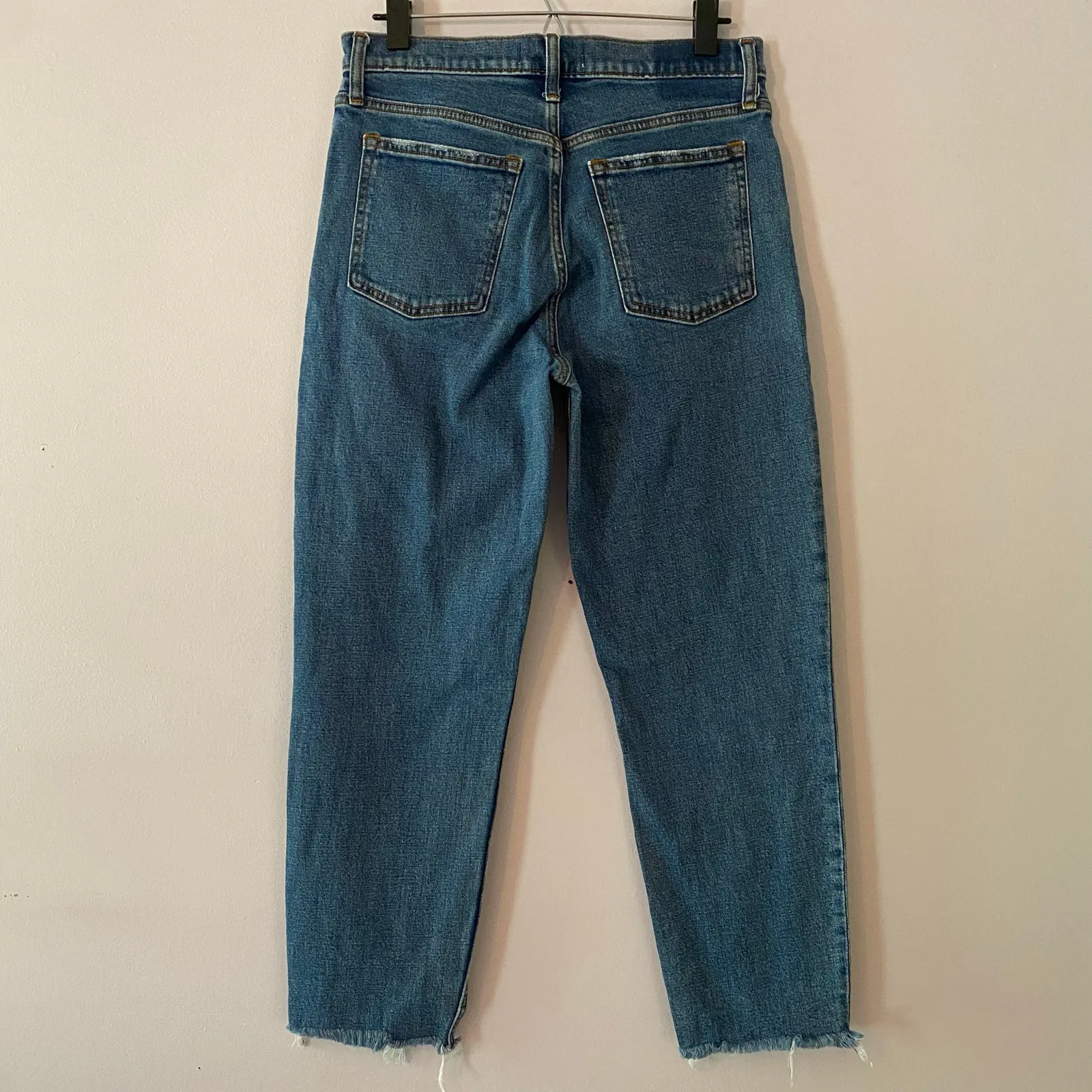 Abercrombie & Fitch The Mom High Rise Jeans Button Fly Frayed Women size 8 / 29 - Image 7