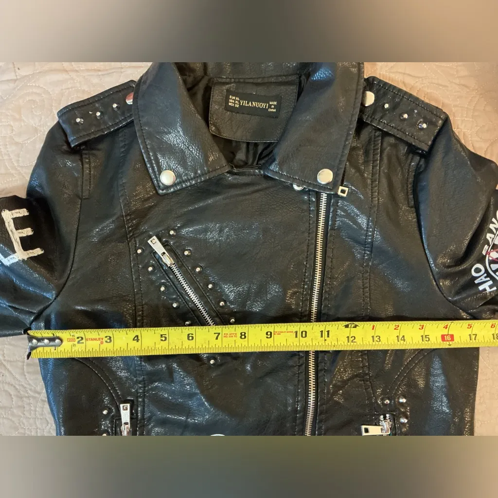 Boutique Black Vegan Leather Moto Jacket with Studded & Zipper Details Small - Image 7