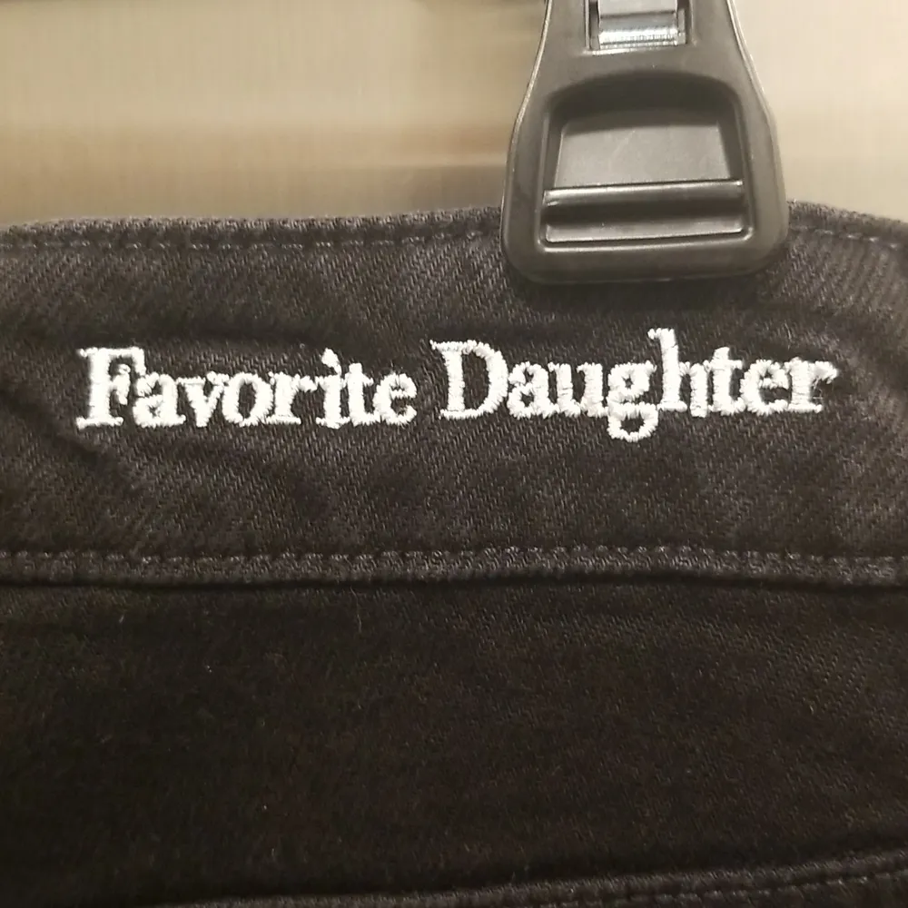 💕FAVORITE DAUGHTER💕 The Eva Long Slim Short ~ Portland Black 27 NWT - Image 9