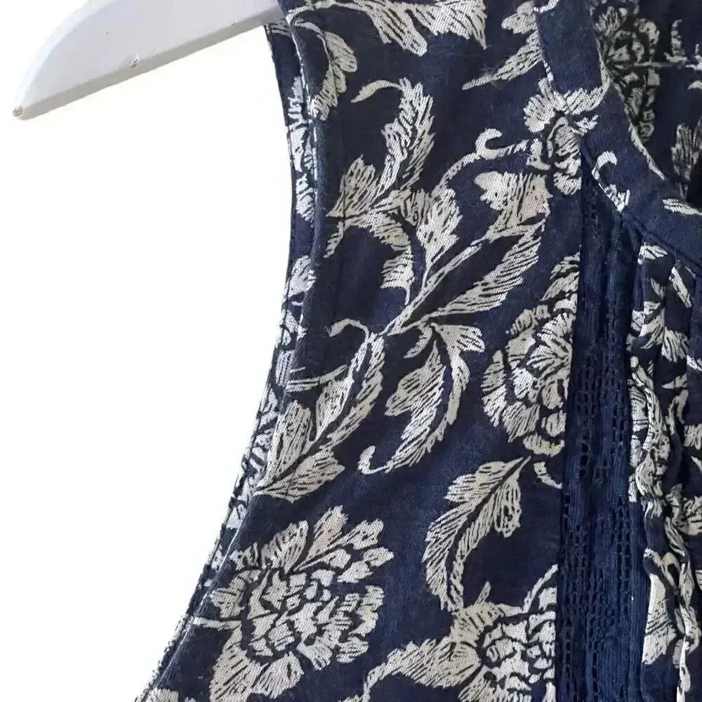 Lucky Brand Navy White Sleeveless Lace Mix Top Tie at Neck Soft SZ M # 1778 - Image 6