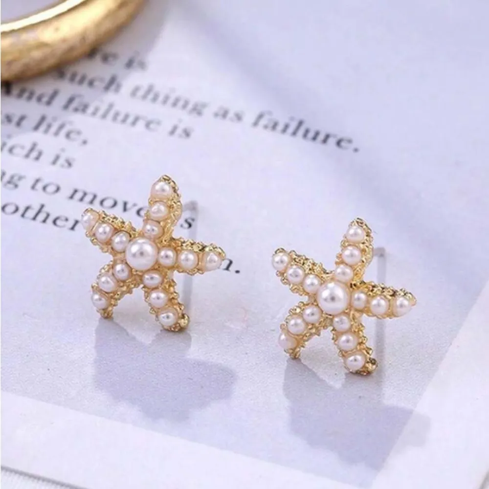 Gold Starfish Pearl Earrings - Image 3