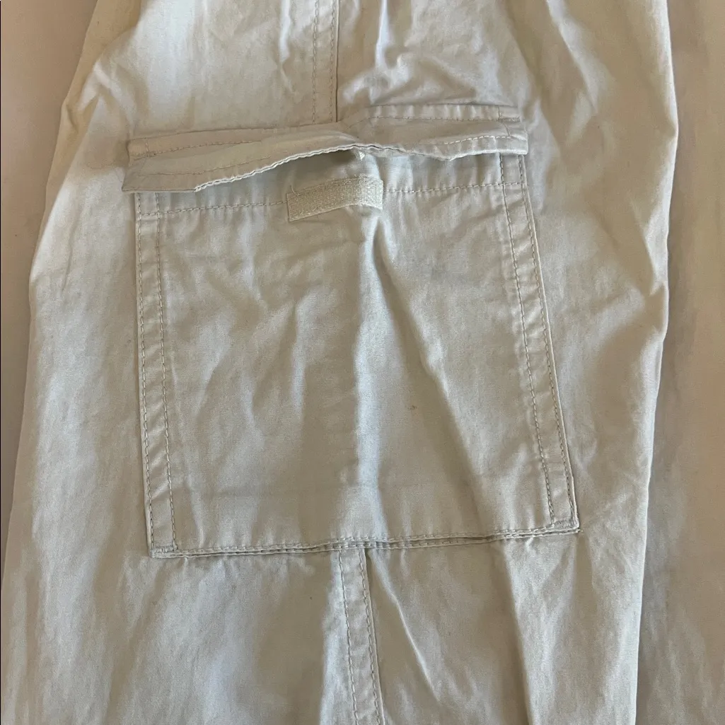North Face Cargo Pant Light Khaki Size 2 - Image 6