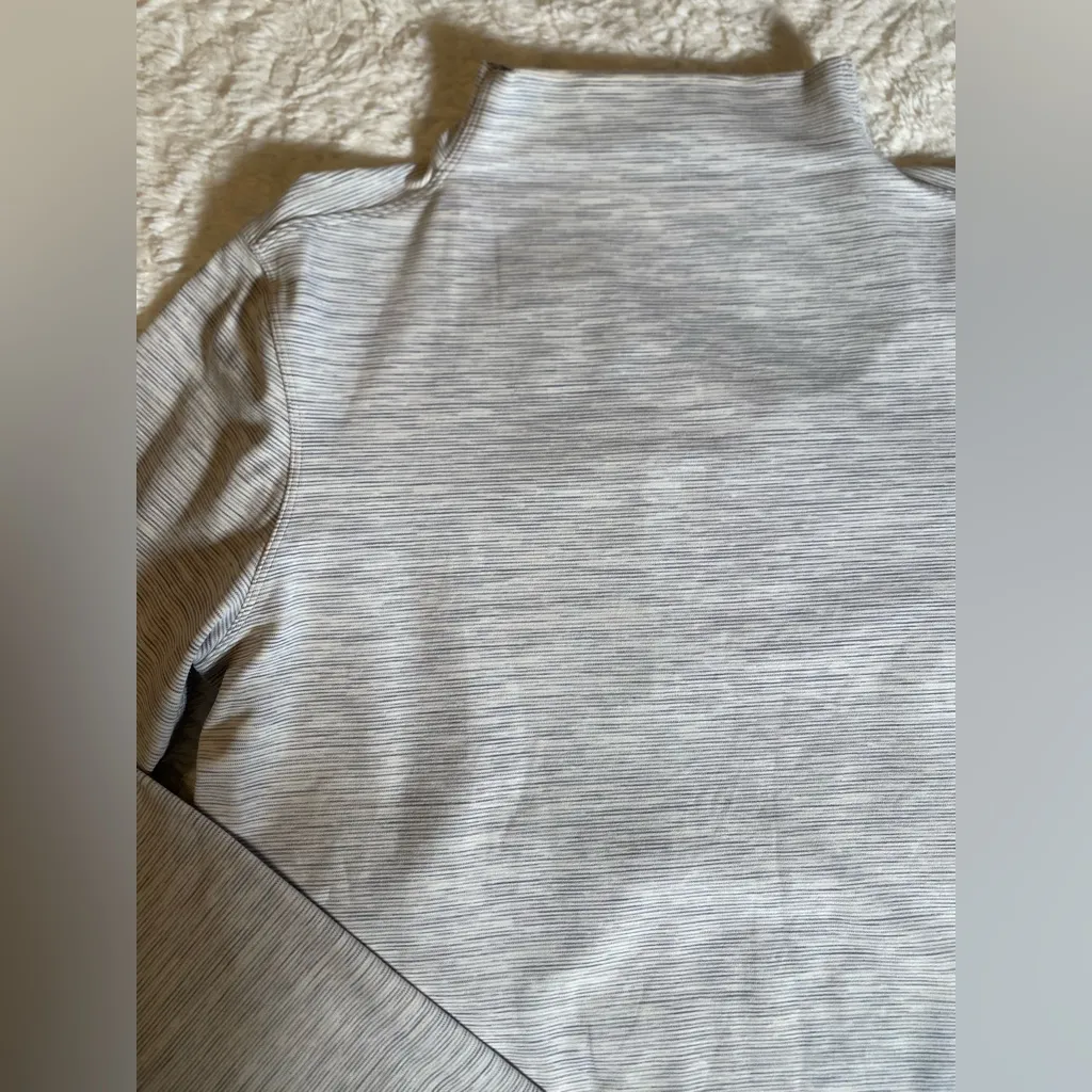 Lululemon All Aligned Mock Neck LS - Image 4