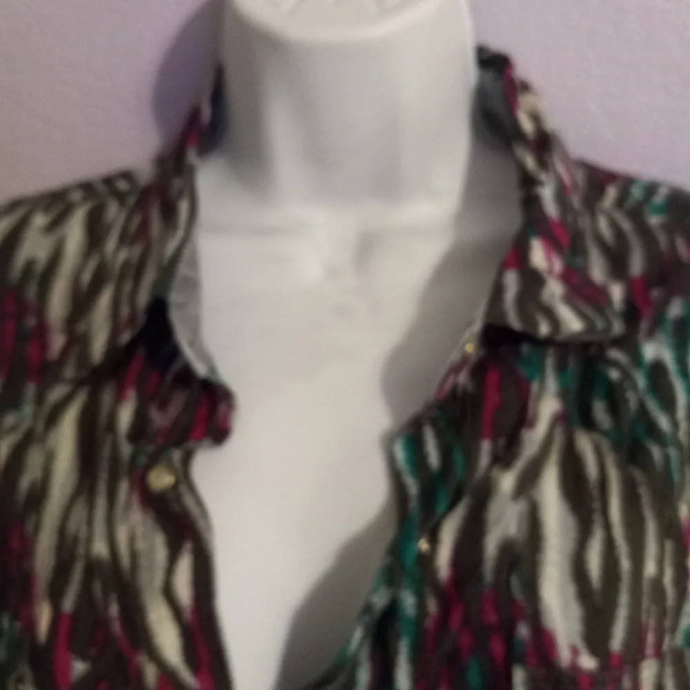 Rock47 L Wrangler Crystal Snap Western Cowgirl Top in Turquoise Purple - Image 9