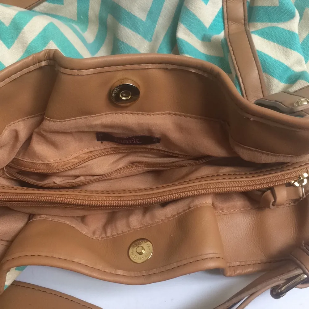 FINAL MARKDOWN Ladies chevron bag - Image 6