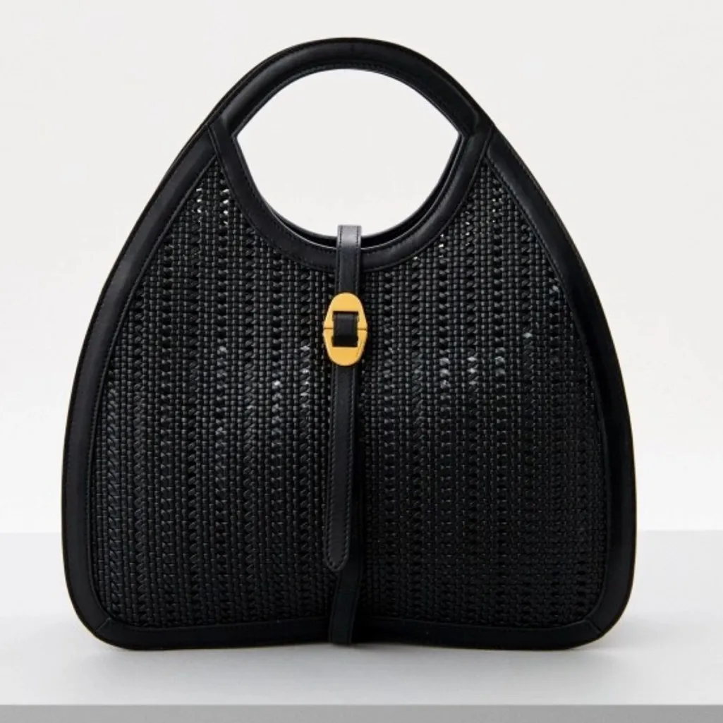 Coccinelle Woven Italian handbag Cosima Nassa Black Leather Black Leather purse - Image 3