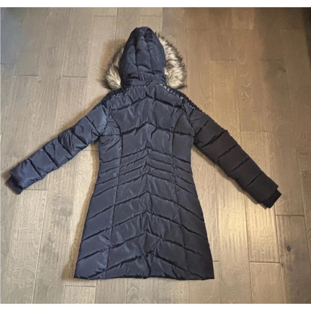 Nanette Lepore Black Puffer Coat with Faux Fur Hood - Image 4