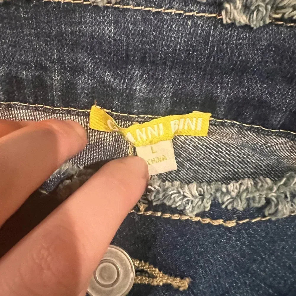 FINAL PRICE Gianni Bini Bell Flared Jeans - Image 4