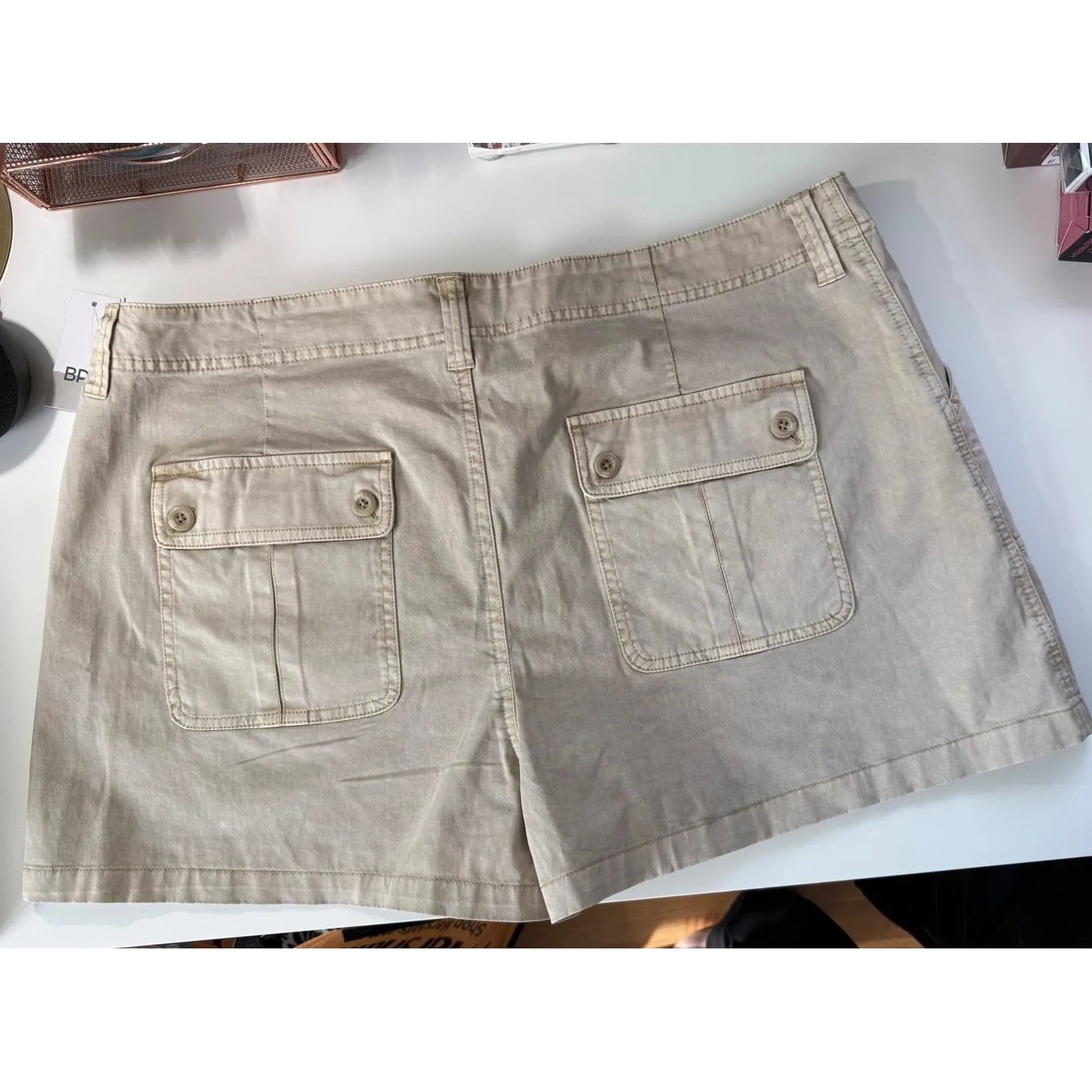 NWT BP‎ Tan Safari Shorts Size 18 | Resort Wear | Vacation Gear | Safari Chic - Image 6