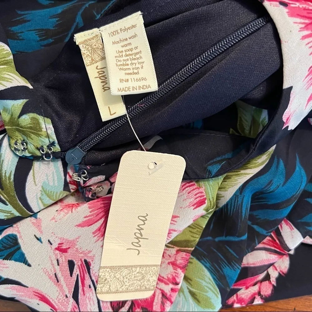 NEW Japna Top High Neck Keyhole Blue Floral Halter L Sleeveless Chic Resort - Image 14