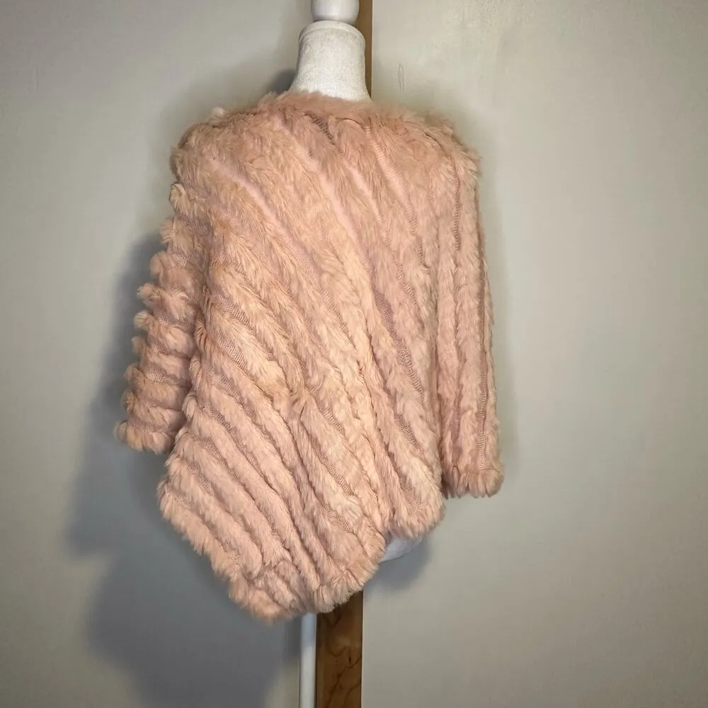 Black Rivet light pink rabbit fur poncho - Image 4