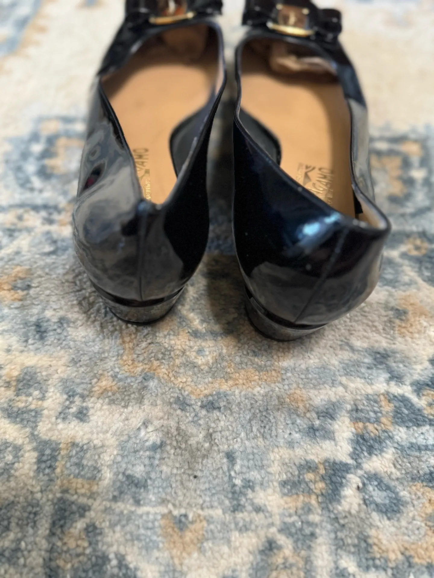 Salvatore Ferragamo Vara Bow Pumps Black Size 12B - Image 5