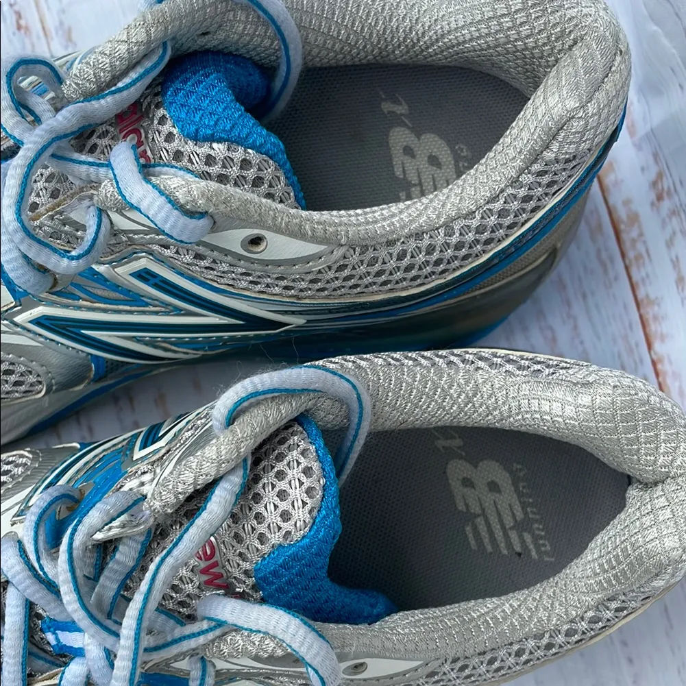 New Balance Gray and Blue Athletic Shoes - Image 5