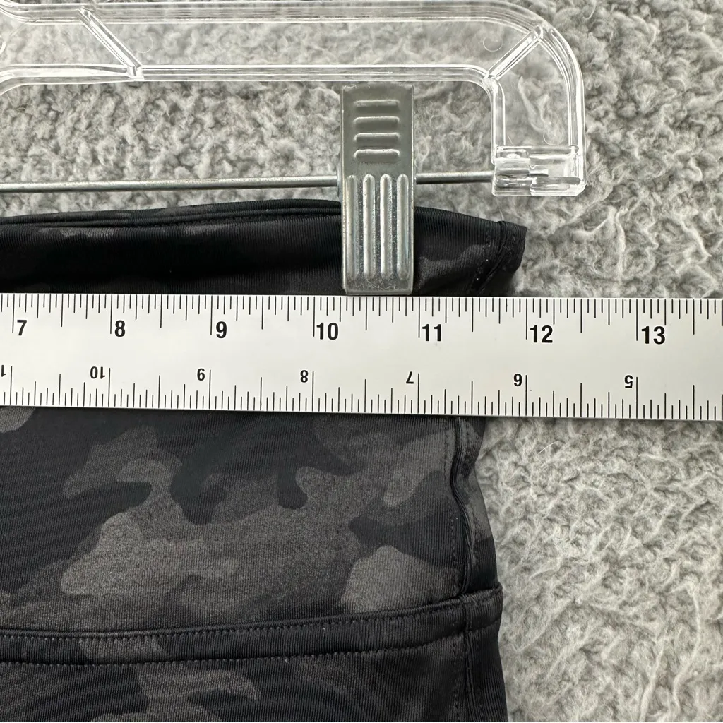 SPANX Faux Leather Camo Leggings Matte Black Shapewear Women's Small‎ x 28 - Image 6