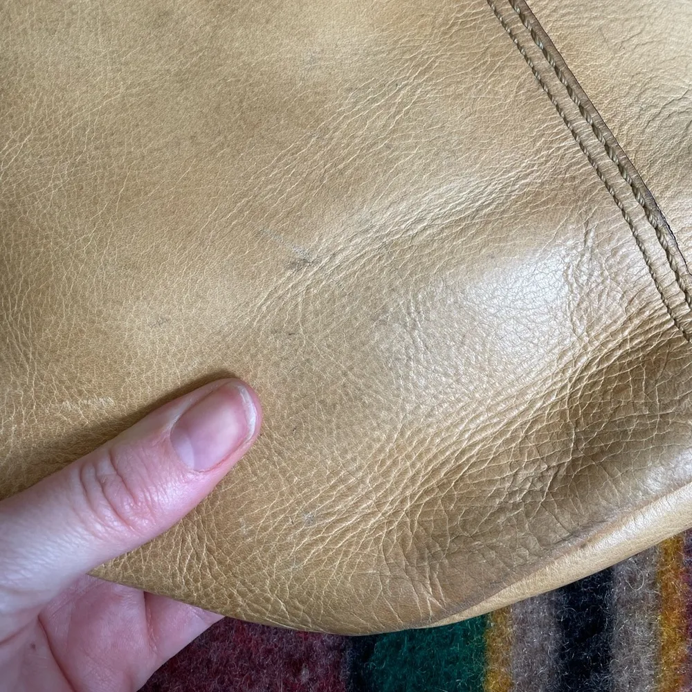 Coach Bleecker Tattersall Vachetta Leather
Duffle Bucket Bag tan beige 11422 - Image 7