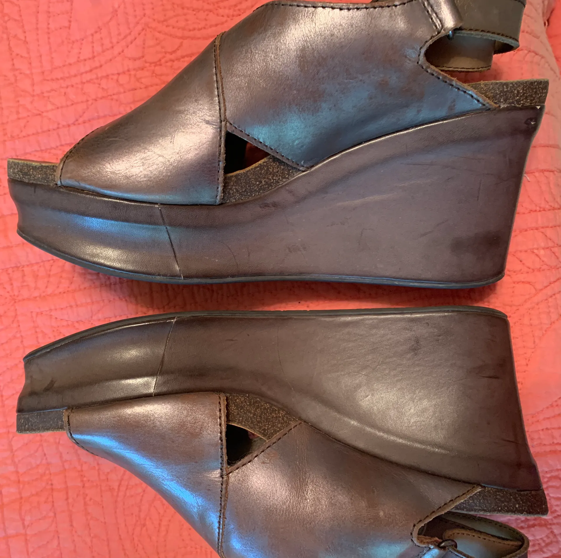 OTBT Blue Hill Wedge in Pewter - Image 4