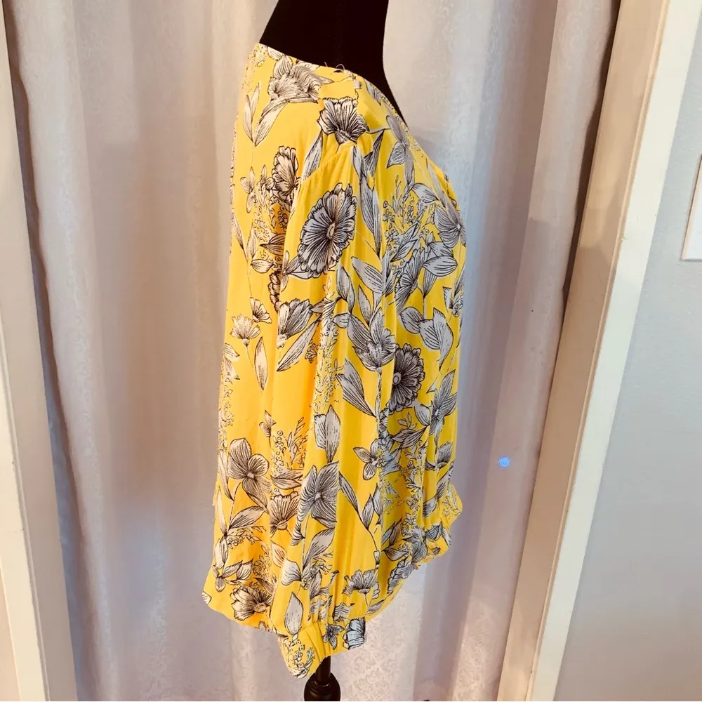 ZARA YELLOW LONG SLEEVE Top Sz: XL - Image 4