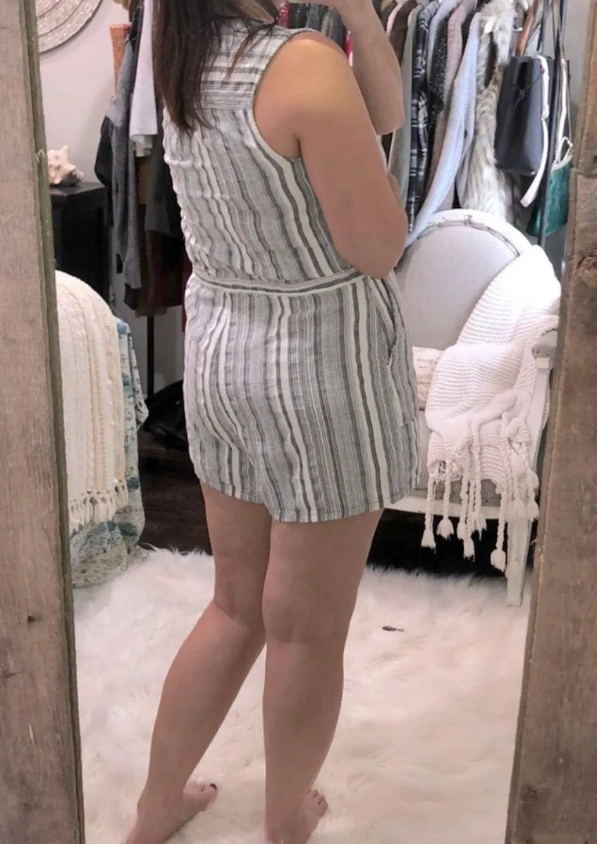 size medium striped romper - Image 3