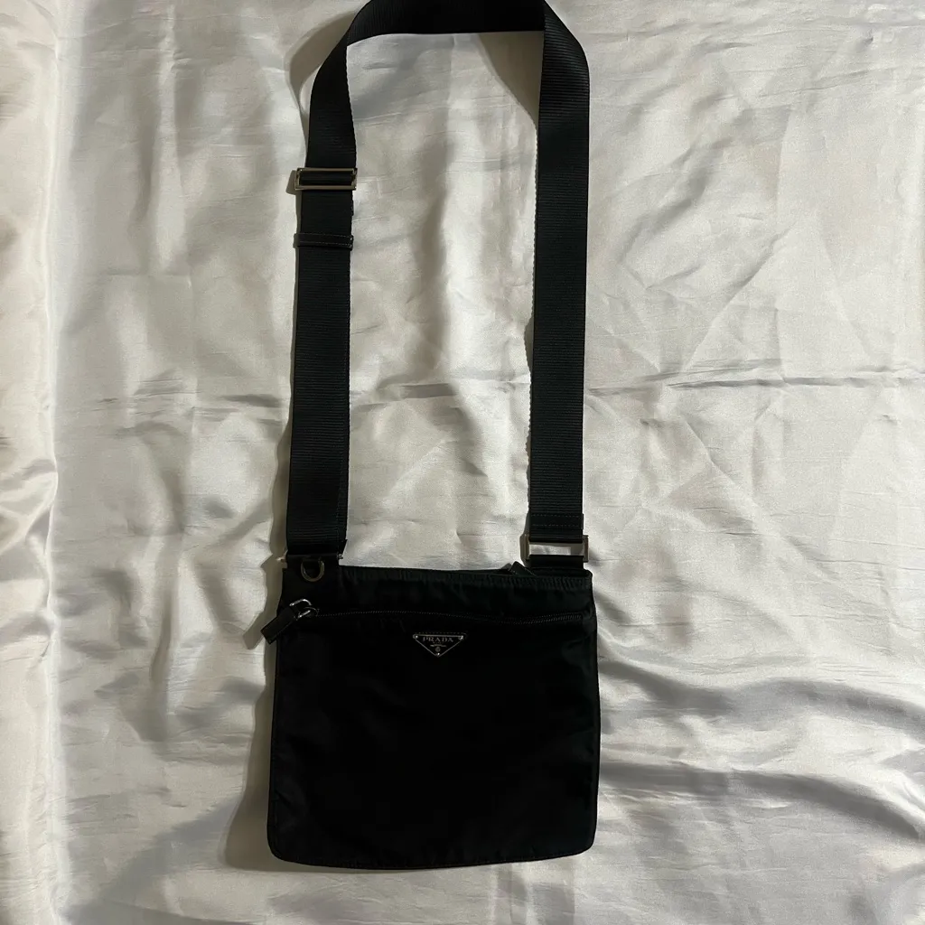 Prada Black Nylon Bag - Image 3