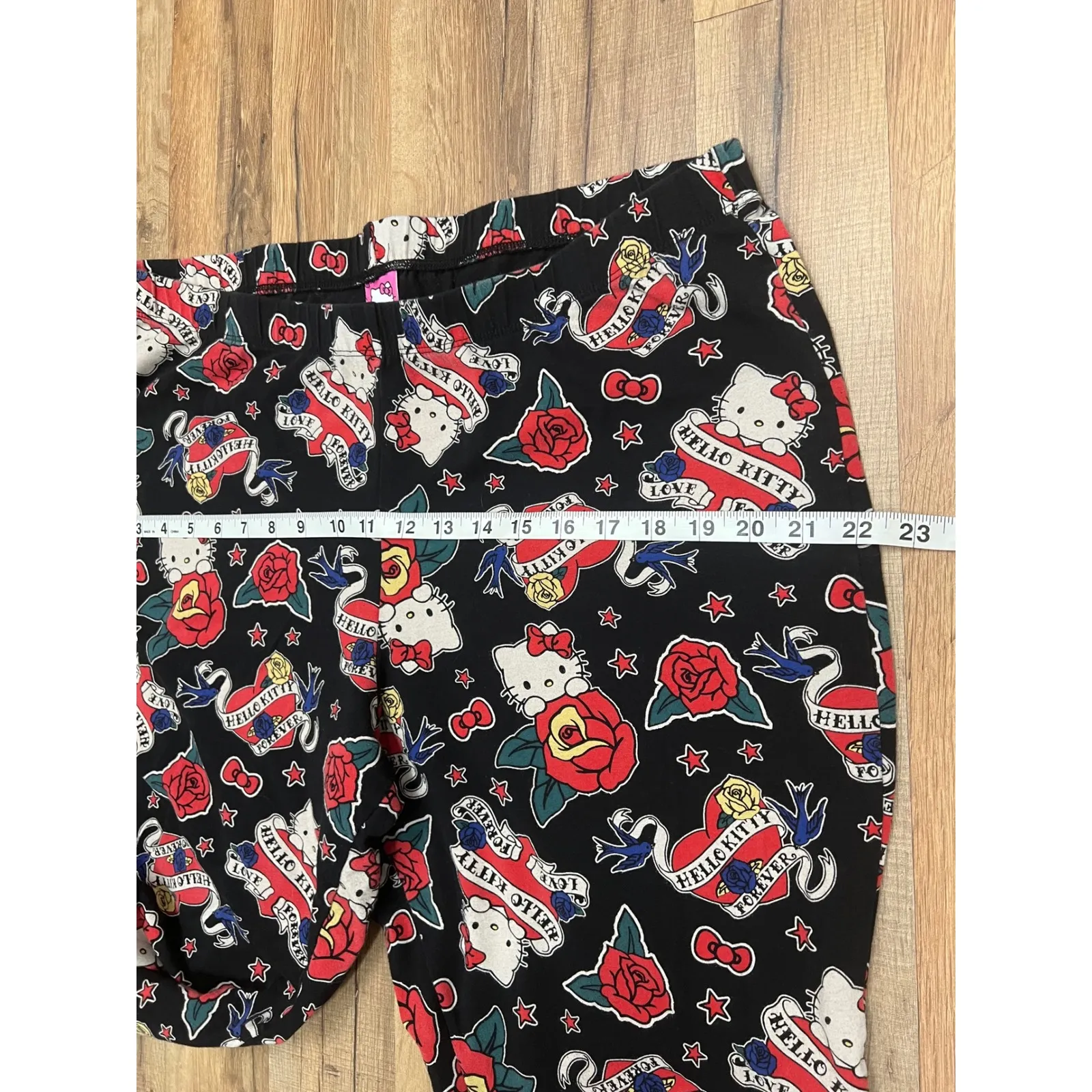 Hello Kitty Forever Tattoo Rose Print Pants Size‎ 3 Sanrio 2017 - Image 7