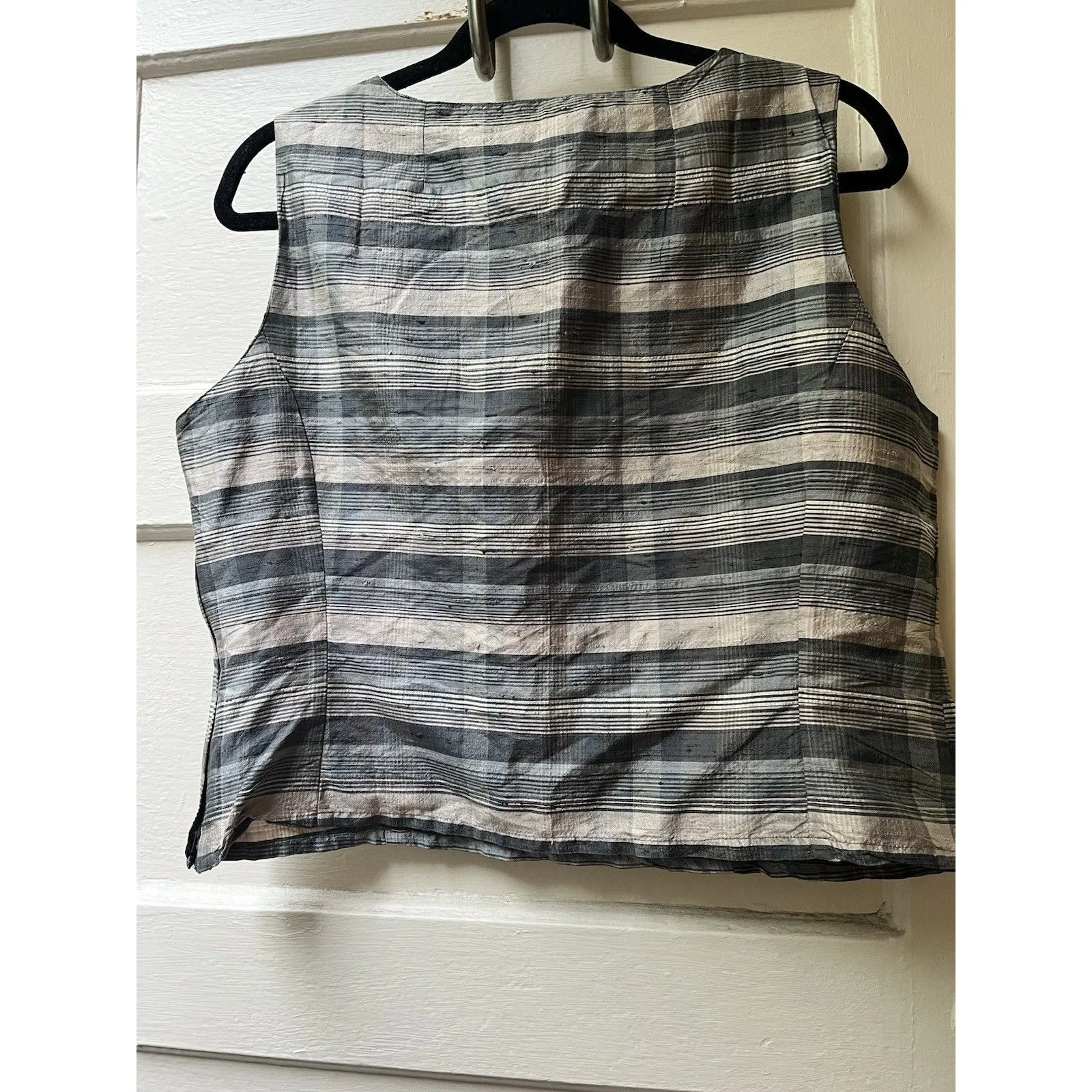 Vtg French Connection Top 12 Silk Striped Earthy Sleeveless Boho Celestial Earth - Image 2