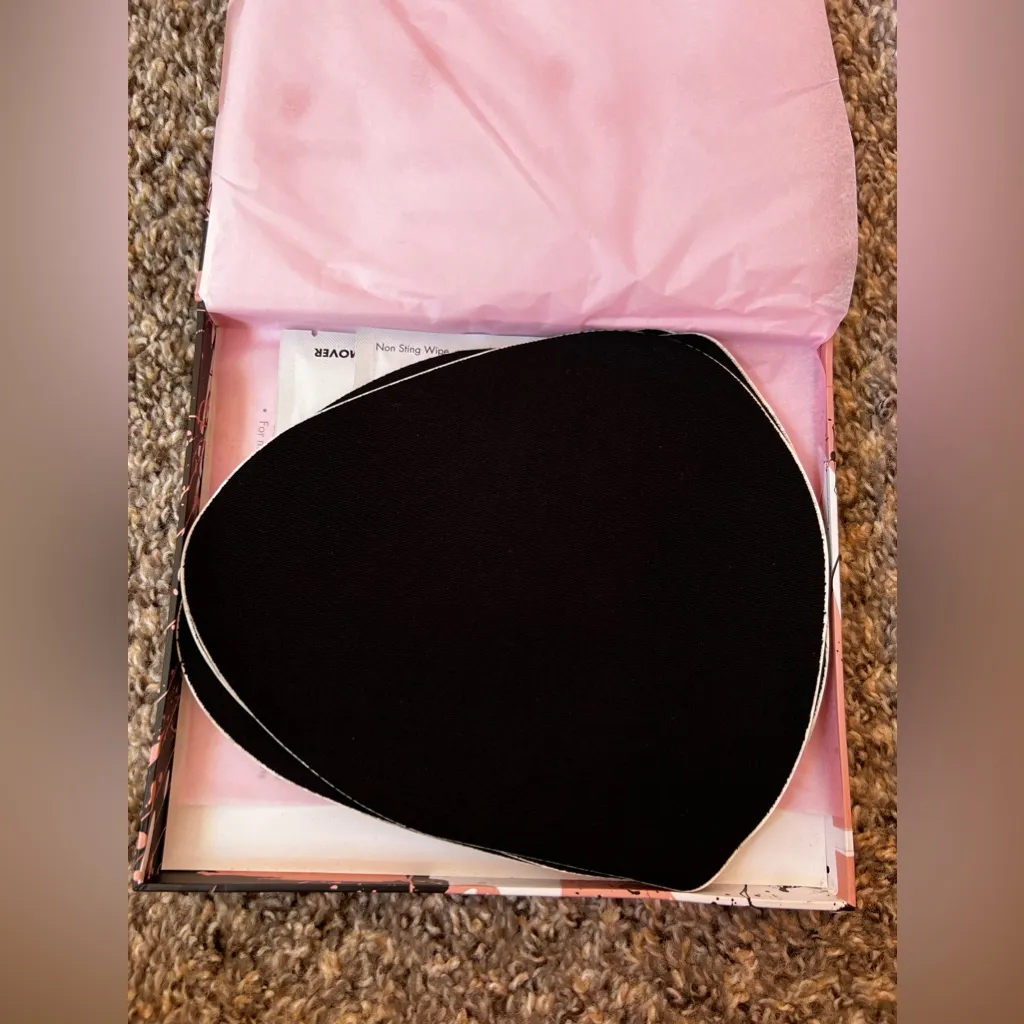 BrassyBra Brand New 3‎ Sets of Adhesive Bras Size EE - Image 5