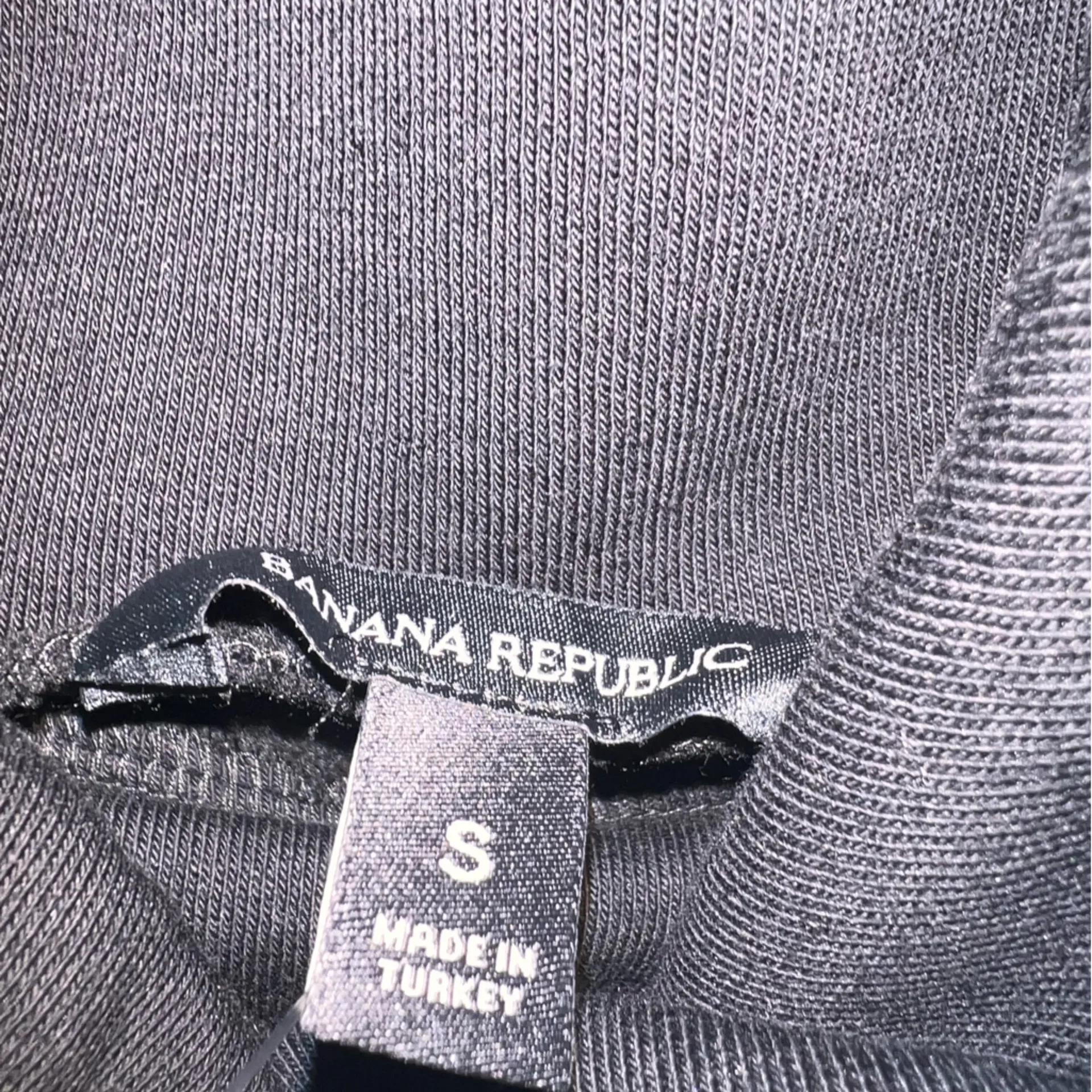 Banana Republic Black Turtleneck Sweatshirt - Image 9
