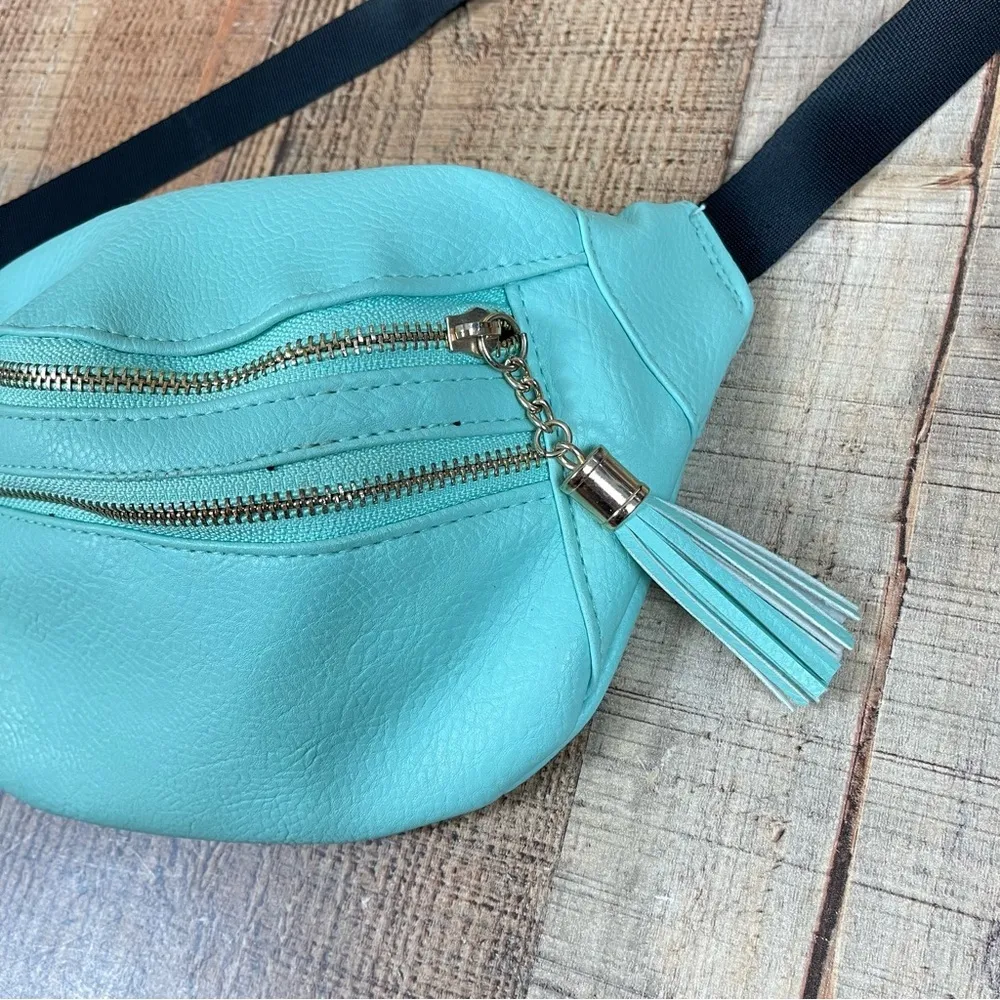 Claire's Pastel Turquoise Belt Bag Fanny Pack Tassel Retro Y2K Western Blue - Image 5