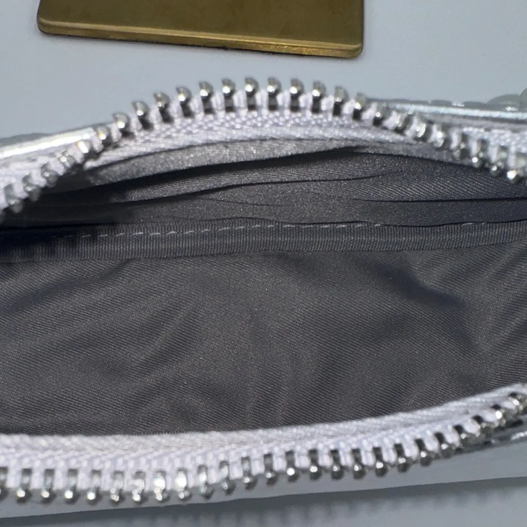 Make a Splash with This Nicole Miller Silver Sequin Shoulder Bag - Image 7