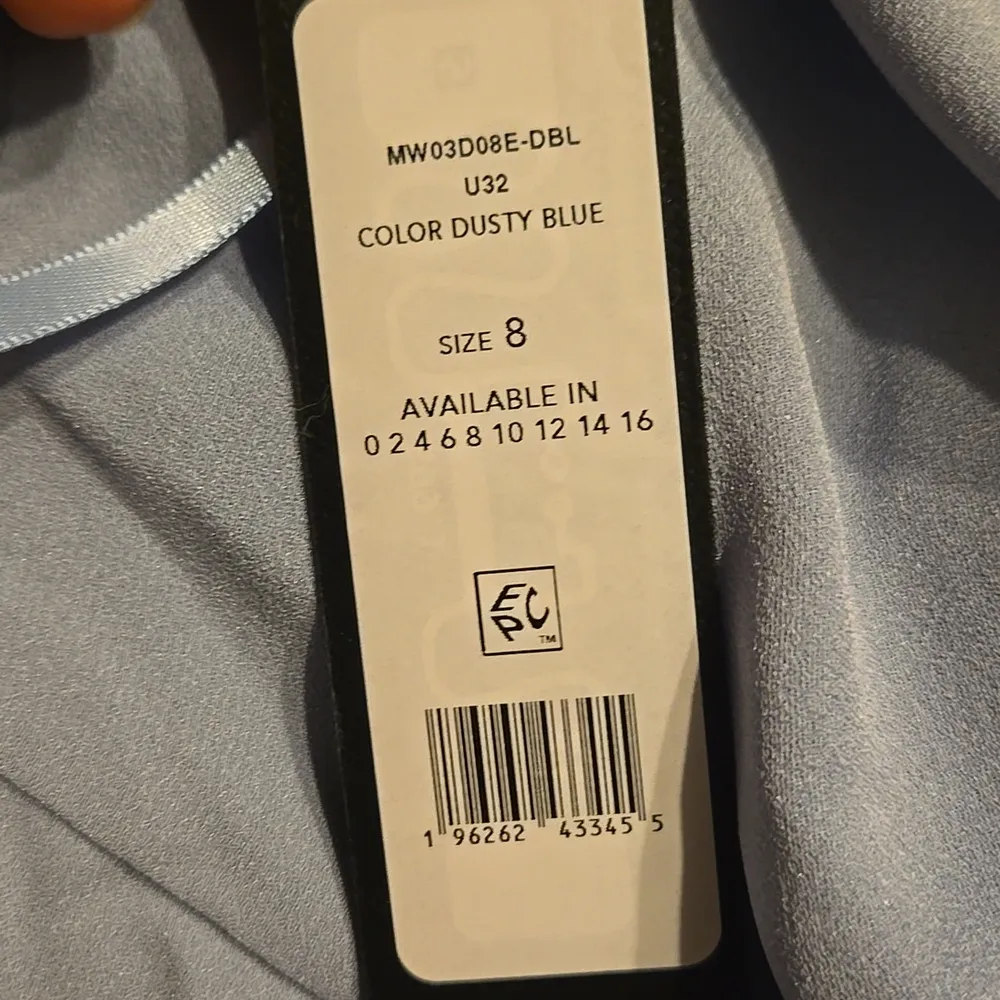 BCBG MAXAZRIAOne-Shoulder Cut-Out Bow Gown Size 8 - Image 6