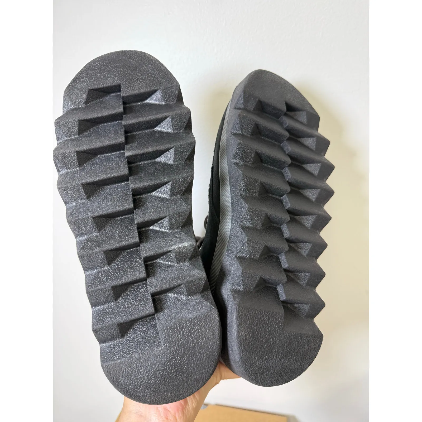 COUGAR womens Betina Size 9 - Image 4