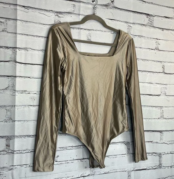 House of Harlow 1960 Taupe Silky Long‑Sleeve Bodysuit S High‑Neck Stretch Luxury Tan - Image 2
