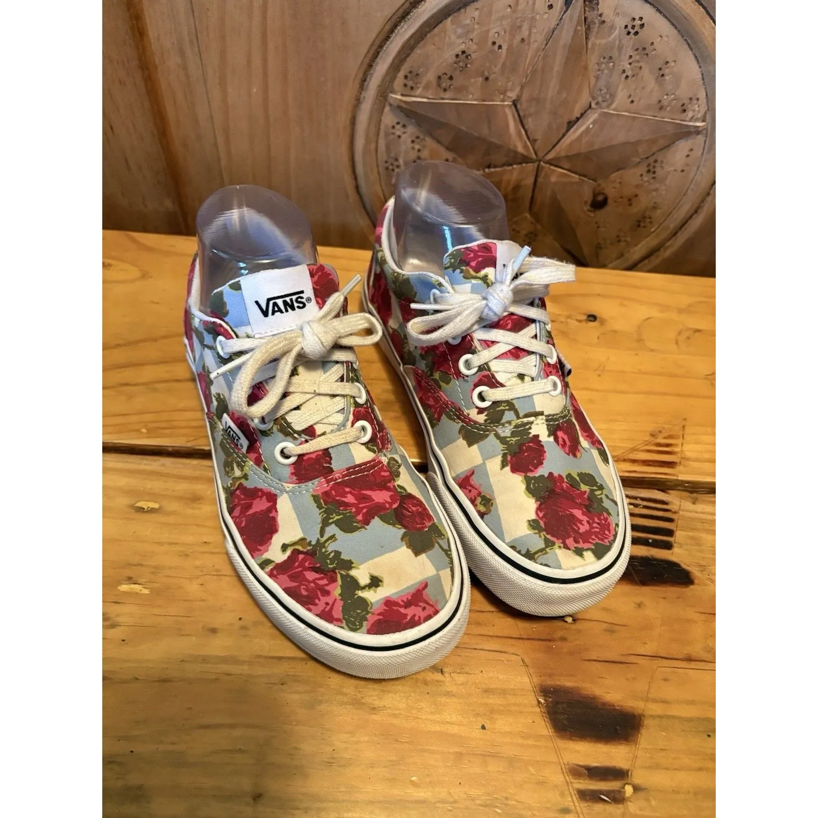 VANS Womens Doheny Checker Roses Low Skate Shoe Size 6 Lace Floral Canvas - Image 3